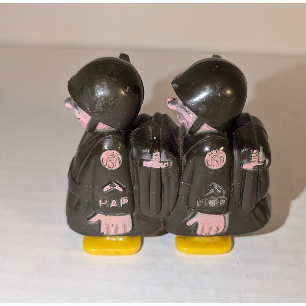 Vintage Marx HAP HOP Toy Walking Soldiers Ramp Walkers